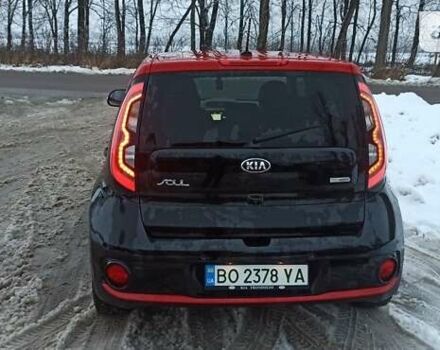 Чорний Кіа Soul, об'ємом двигуна 0 л та пробігом 142 тис. км за 9800 $, фото 26 на Automoto.ua