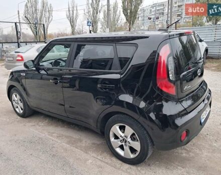 Черный Киа Soul, объемом двигателя 1.59 л и пробегом 183 тыс. км за 9800 $, фото 2 на Automoto.ua