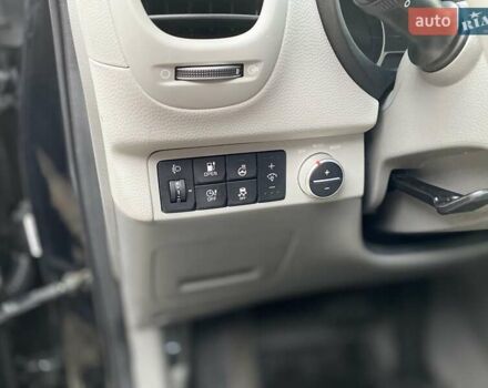 Черный Киа Soul, объемом двигателя 0 л и пробегом 130 тыс. км за 6099 $, фото 10 на Automoto.ua