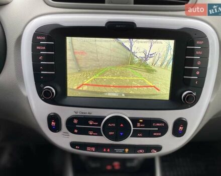 Черный Киа Soul, объемом двигателя 0 л и пробегом 130 тыс. км за 6099 $, фото 13 на Automoto.ua