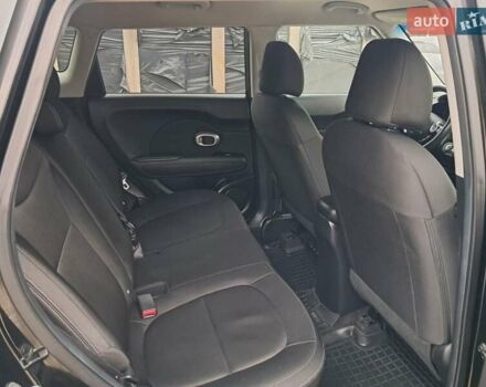 Черный Киа Soul, объемом двигателя 1.59 л и пробегом 183 тыс. км за 9800 $, фото 12 на Automoto.ua