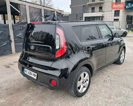Черный Киа Soul, объемом двигателя 1.59 л и пробегом 183 тыс. км за 9800 $, фото 8 на Automoto.ua