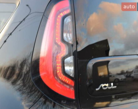 Чорний Кіа Soul, об'ємом двигуна 0 л та пробігом 126 тис. км за 6700 $, фото 45 на Automoto.ua