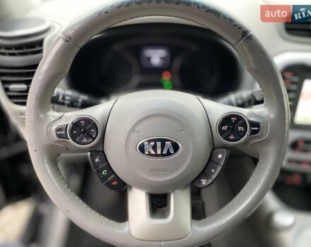 Черный Киа Soul, объемом двигателя 0 л и пробегом 130 тыс. км за 6099 $, фото 11 на Automoto.ua