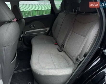 Черный Киа Soul, объемом двигателя 0 л и пробегом 100 тыс. км за 8790 $, фото 9 на Automoto.ua