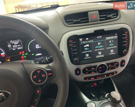 Черный Киа Soul, объемом двигателя 0 л и пробегом 95 тыс. км за 6999 $, фото 5 на Automoto.ua