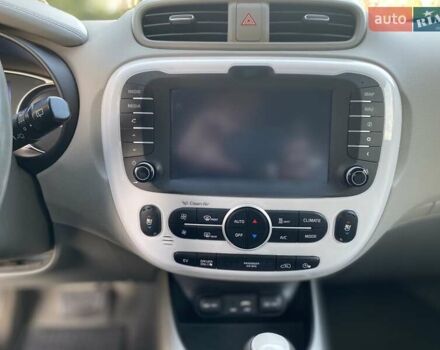 Чорний Кіа Soul, об'ємом двигуна 0 л та пробігом 114 тис. км за 7350 $, фото 10 на Automoto.ua