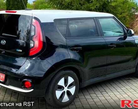 Черный Киа Soul, объемом двигателя 90 л и пробегом 156 тыс. км за 6899 $, фото 3 на Automoto.ua
