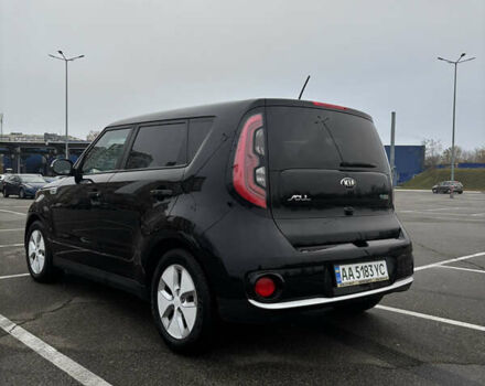 Черный Киа Soul, объемом двигателя 0 л и пробегом 100 тыс. км за 9100 $, фото 5 на Automoto.ua