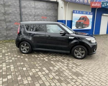 Черный Киа Soul, объемом двигателя 0 л и пробегом 130 тыс. км за 6099 $, фото 2 на Automoto.ua