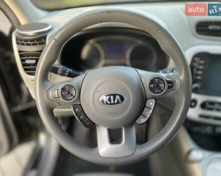 Чорний Кіа Soul, об'ємом двигуна 0 л та пробігом 114 тис. км за 7350 $, фото 11 на Automoto.ua