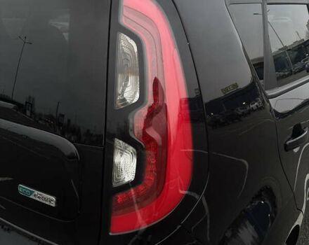 Черный Киа Soul, объемом двигателя 0 л и пробегом 100 тыс. км за 9100 $, фото 43 на Automoto.ua