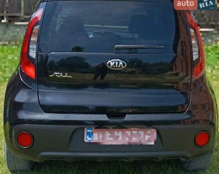 Чорний Кіа Soul, об'ємом двигуна 1.59 л та пробігом 175 тис. км за 8150 $, фото 6 на Automoto.ua