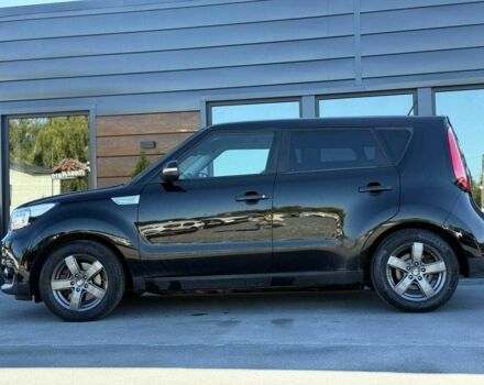 Чорний Кіа Soul, об'ємом двигуна 0 л та пробігом 175 тис. км за 6600 $, фото 5 на Automoto.ua