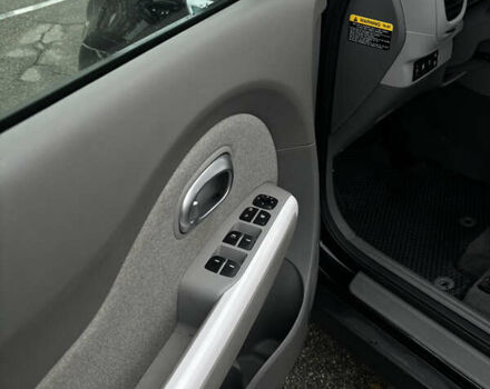 Черный Киа Soul, объемом двигателя 0 л и пробегом 100 тыс. км за 9100 $, фото 20 на Automoto.ua