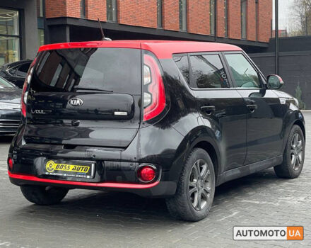Чорний Кіа Soul, об'ємом двигуна 27 л та пробігом 133 тис. км за 9800 $, фото 5 на Automoto.ua