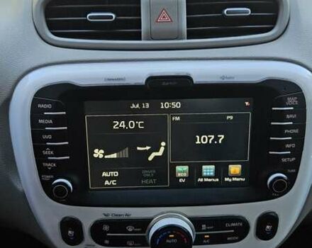 Чорний Кіа Soul, об'ємом двигуна 0 л та пробігом 85 тис. км за 11000 $, фото 8 на Automoto.ua