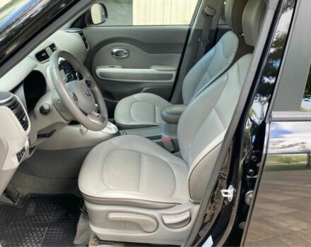 Чорний Кіа Soul, об'ємом двигуна 0 л та пробігом 148 тис. км за 9300 $, фото 3 на Automoto.ua