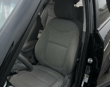 Черный Киа Soul, объемом двигателя 0 л и пробегом 100 тыс. км за 9100 $, фото 21 на Automoto.ua