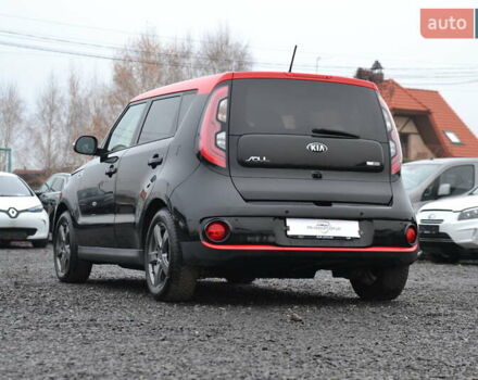 Чорний Кіа Soul, об'ємом двигуна 0 л та пробігом 114 тис. км за 7500 $, фото 10 на Automoto.ua