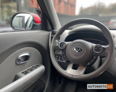 Чорний Кіа Soul, об'ємом двигуна 27 л та пробігом 133 тис. км за 9800 $, фото 7 на Automoto.ua