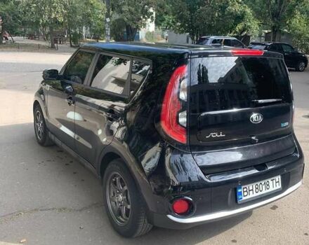 Чорний Кіа Soul, об'ємом двигуна 0 л та пробігом 98 тис. км за 11000 $, фото 8 на Automoto.ua