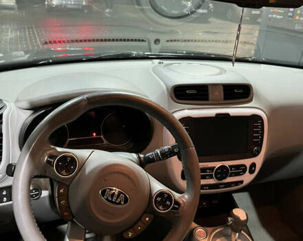 Черный Киа Soul, объемом двигателя 0 л и пробегом 126 тыс. км за 7800 $, фото 15 на Automoto.ua