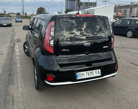 Чорний Кіа Soul, об'ємом двигуна 0 л та пробігом 124 тис. км за 11000 $, фото 14 на Automoto.ua