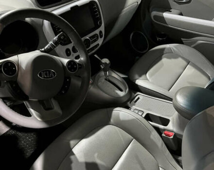 Черный Киа Soul, объемом двигателя 0 л и пробегом 126 тыс. км за 7800 $, фото 13 на Automoto.ua