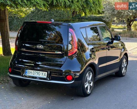 Чорний Кіа Soul, об'ємом двигуна 0 л та пробігом 72 тис. км за 6999 $, фото 11 на Automoto.ua