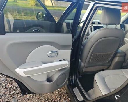 Чорний Кіа Soul, об'ємом двигуна 0 л та пробігом 188 тис. км за 8300 $, фото 12 на Automoto.ua