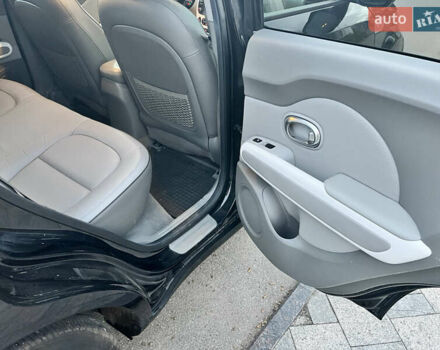 Черный Киа Soul, объемом двигателя 0 л и пробегом 140 тыс. км за 10499 $, фото 12 на Automoto.ua
