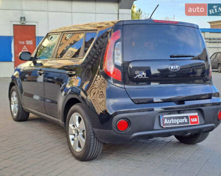 Черный Киа Soul, объемом двигателя 1.6 л и пробегом 112 тыс. км за 15990 $, фото 12 на Automoto.ua