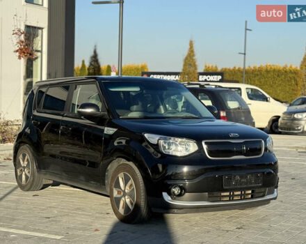 Чорний Кіа Soul, об'ємом двигуна 0 л та пробігом 168 тис. км за 9800 $, фото 2 на Automoto.ua