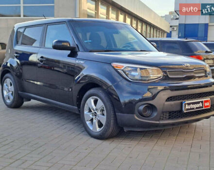 Черный Киа Soul, объемом двигателя 1.6 л и пробегом 112 тыс. км за 15990 $, фото 2 на Automoto.ua