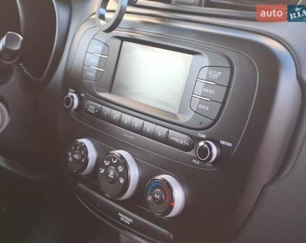 Черный Киа Soul, объемом двигателя 1.6 л и пробегом 112 тыс. км за 15990 $, фото 8 на Automoto.ua