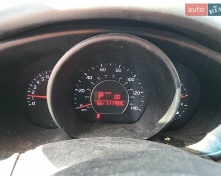 Черный Киа Soul, объемом двигателя 2 л и пробегом 105 тыс. км за 2300 $, фото 8 на Automoto.ua