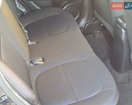 Черный Киа Soul, объемом двигателя 1.6 л и пробегом 112 тыс. км за 15990 $, фото 10 на Automoto.ua