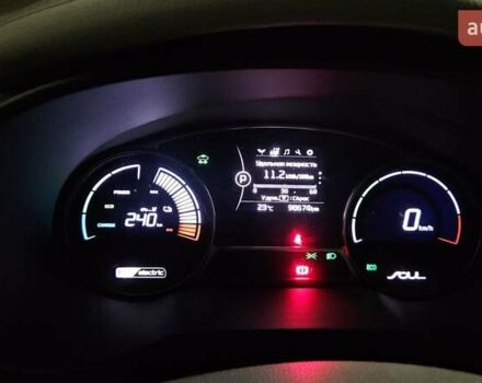 Черный Киа Soul, объемом двигателя 0 л и пробегом 131 тыс. км за 10600 $, фото 8 на Automoto.ua