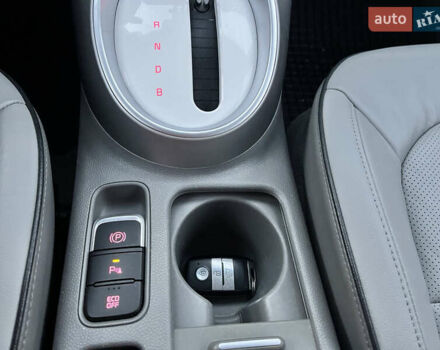 Черный Киа Soul, объемом двигателя 0 л и пробегом 140 тыс. км за 10499 $, фото 16 на Automoto.ua