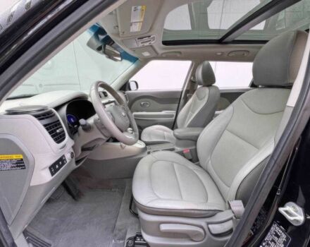 Чорний Кіа Soul, об'ємом двигуна 0 л та пробігом 73 тис. км за 3600 $, фото 7 на Automoto.ua