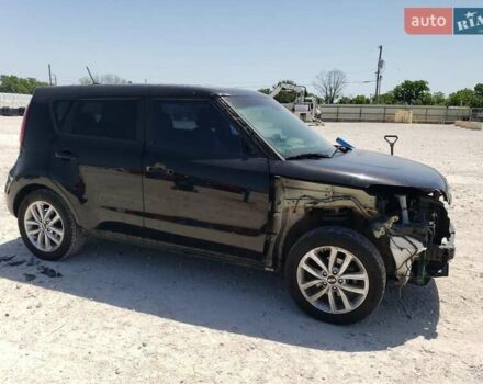 Чорний Кіа Soul, об'ємом двигуна 2 л та пробігом 105 тис. км за 2200 $, фото 3 на Automoto.ua
