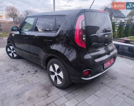 Черный Киа Soul, объемом двигателя 0 л и пробегом 118 тыс. км за 11000 $, фото 1 на Automoto.ua