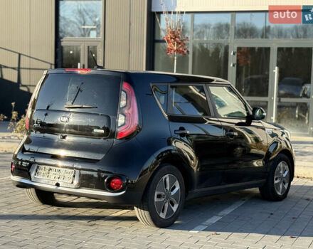 Чорний Кіа Soul, об'ємом двигуна 0 л та пробігом 168 тис. км за 9800 $, фото 3 на Automoto.ua