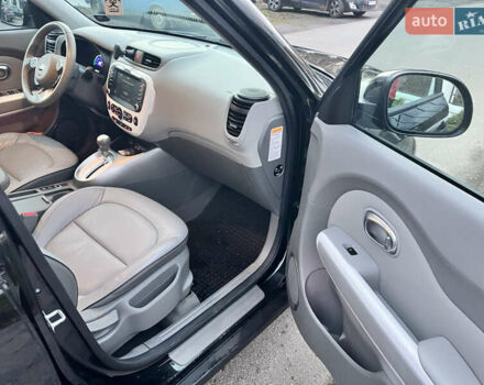 Черный Киа Soul, объемом двигателя 0 л и пробегом 140 тыс. км за 10499 $, фото 13 на Automoto.ua