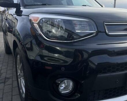 Чорний Кіа Soul, об'ємом двигуна 2 л та пробігом 143 тис. км за 12300 $, фото 2 на Automoto.ua