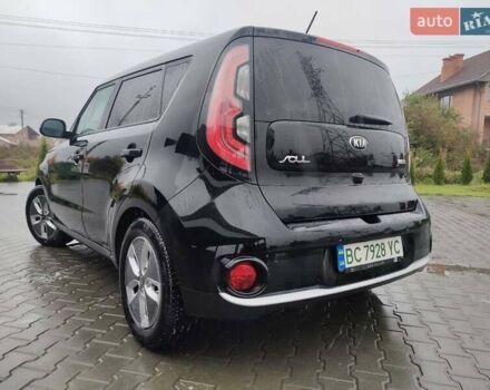 Черный Киа Soul, объемом двигателя 0 л и пробегом 110 тыс. км за 11200 $, фото 12 на Automoto.ua