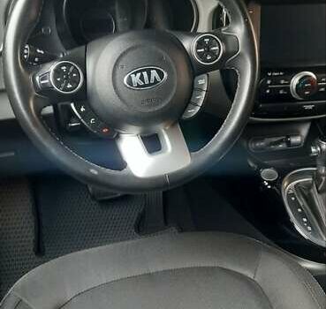 Чорний Кіа Soul, об'ємом двигуна 2 л та пробігом 138 тис. км за 12000 $, фото 1 на Automoto.ua