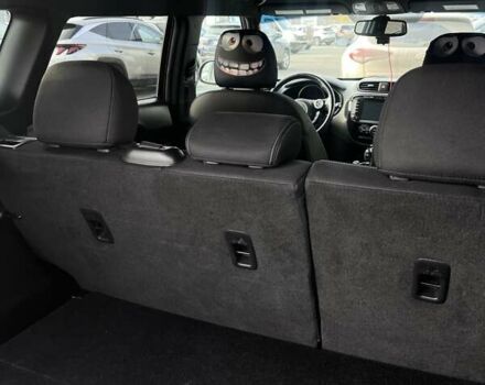 Чорний Кіа Soul, об'ємом двигуна 2 л та пробігом 143 тис. км за 12300 $, фото 11 на Automoto.ua