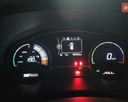 Черный Киа Soul, объемом двигателя 0 л и пробегом 131 тыс. км за 10600 $, фото 7 на Automoto.ua